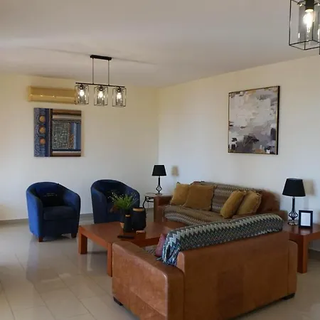 Lara Coray Bay Villa
